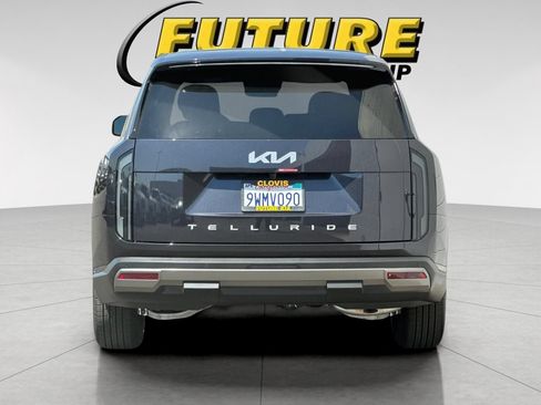 Used 2027 Kia Telluride LX FWD image 5