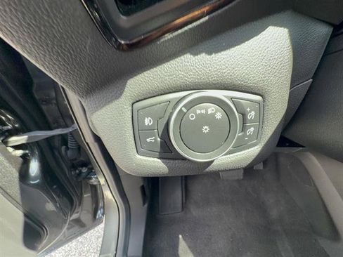 Used 2018 Ford Escape SEL AWD/4WD image 14