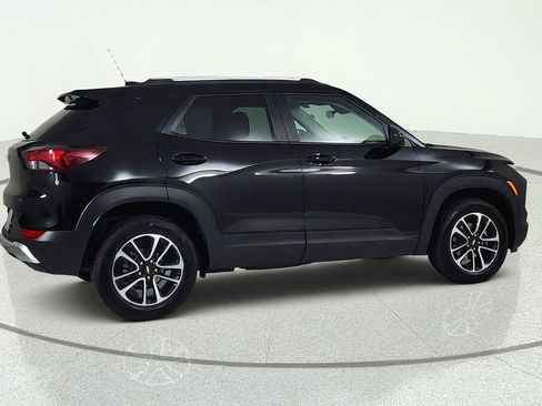Used 2026 Chevrolet TrailBlazer LT AWD/4WD image 7