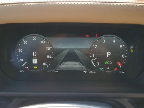 New 2026 Land Rover Defender 110 X-Dynamic SE image 15