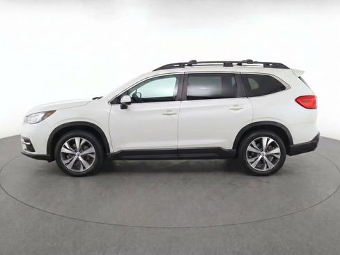 Used 2022 Subaru Ascent Premium w/ Convenience Package AWD/4WD image 4