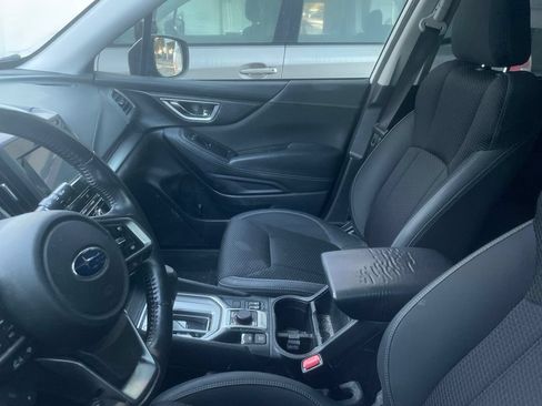 Used 2022 Subaru Forester Premium w/ Popular Package #1 AWD/4WD image 11