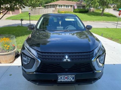 Used 2023 Mitsubishi Eclipse Cross LE AWD/4WD image 14