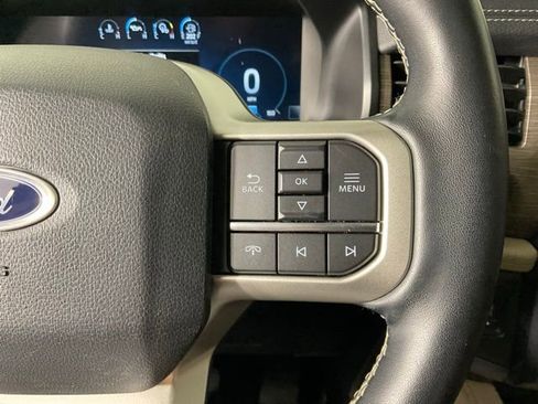 Certified 2022 Ford Expedition Limited image 25