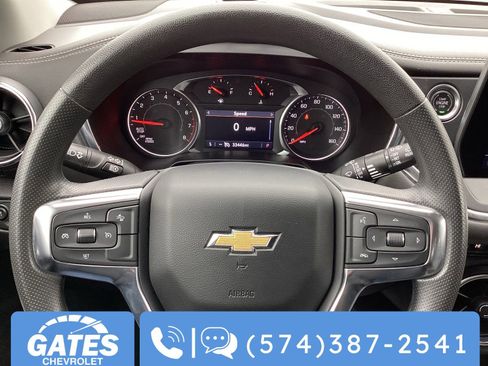 Used 2025 Chevrolet Blazer LT image 30