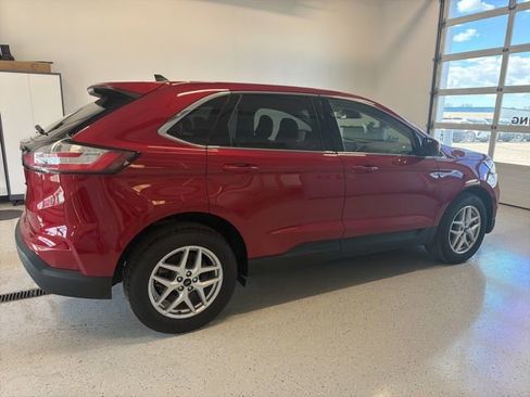 Used 2024 Ford Edge SEL w/ Convenience Package AWD/4WD image 8