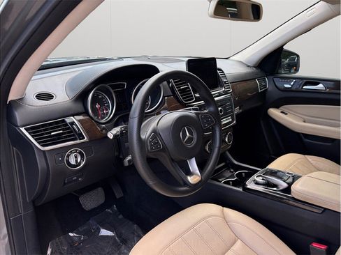 Used 2017 Mercedes-Benz GLS 450 4MATIC image 6