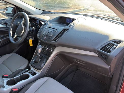 Used 2014 Ford Escape SE FWD image 18