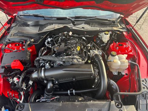 Used 2024 Ford Mustang Premium image 30