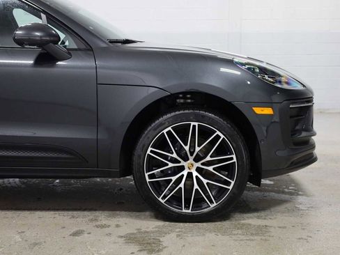 New 2026 Porsche Macan image 11