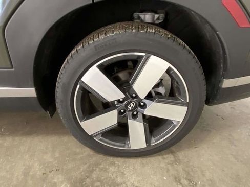 Used 2024 Hyundai Santa Fe Limited AWD/4WD image 7