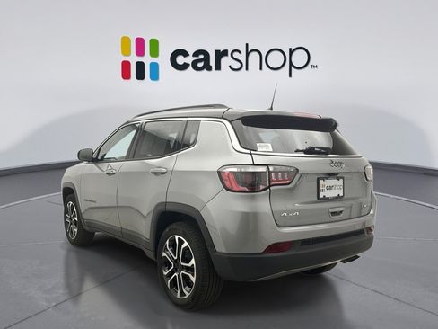 Used 2022 Jeep Compass Limited AWD/4WD image 3