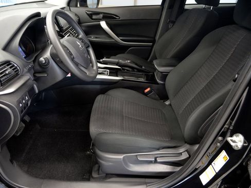 Used 2022 Mitsubishi Eclipse Cross ES image 15