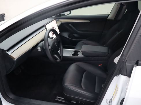 Used 2023 Tesla Model 3 Standard Range image 27