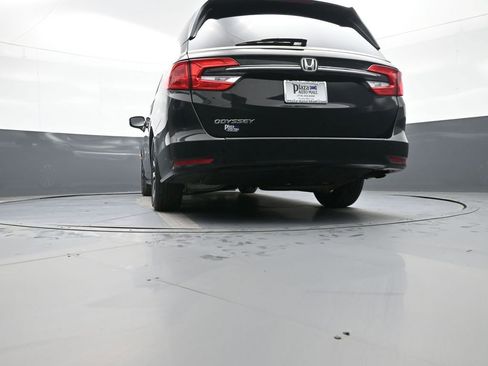 Certified 2024 Honda Odyssey EX-L image 33