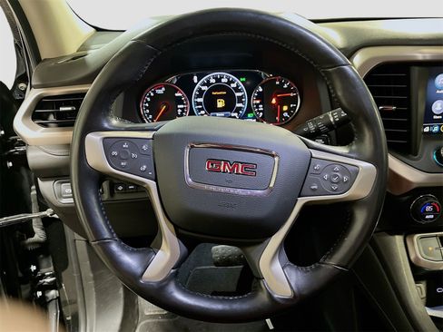 Used 2020 GMC Acadia Denali w/ Denali Ultimate Package image 11