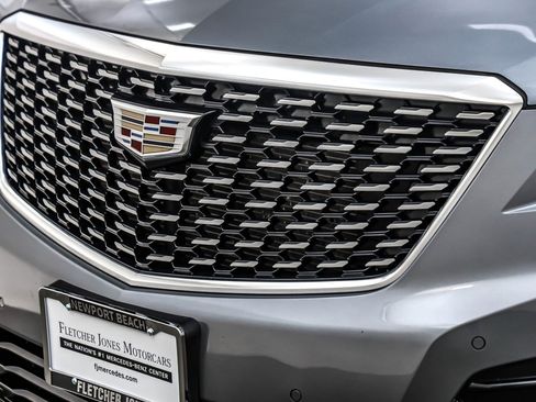 Used 2021 Cadillac XT5 Premium Luxury image 12