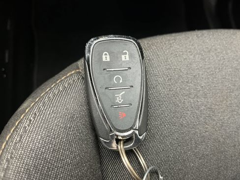 Used 2018 Chevrolet Equinox LT AWD/4WD image 25