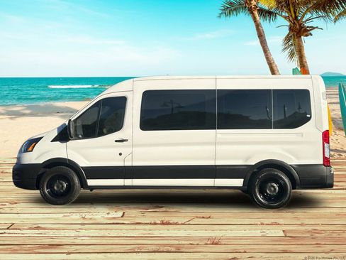 Used 2023 Ford Transit 350 XL image 2