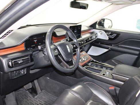 Used 2022 Lincoln Aviator Reserve w/ Equipment Group 201A image 24