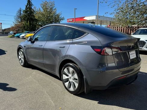 Used 2023 Tesla Model Y Long Range image 7