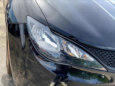 Used 2024 Chrysler Voyager LX FWD image 34