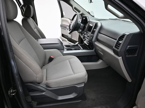 Used 2022 Ford F250 XLT w/ XLT Premium Package image 36