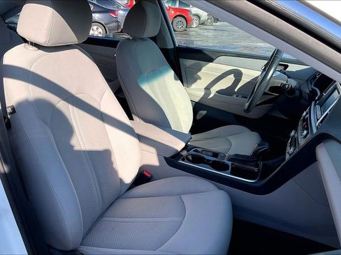 Used 2018 Hyundai Sonata SEL w/ Tech Package 02 image 7