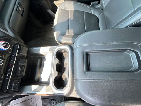 Used 2021 GMC Sierra 2500 SLT w/ SLT Convenience Package AWD/4WD image 17
