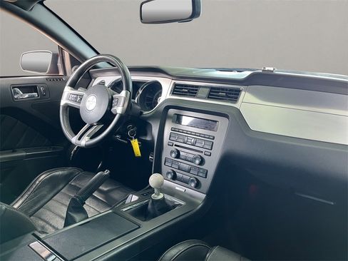 Used 2013 Ford Mustang GT Premium w/ GT Track Pkg image 18