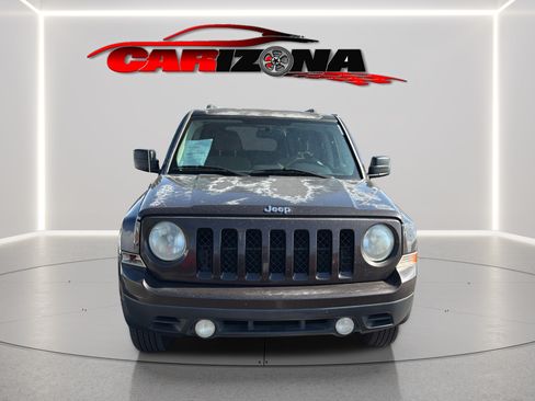 Used 2014 Jeep Patriot Sport w/ Power Value Group FWD image 2