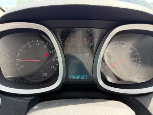 Used 2017 Chevrolet Equinox LT FWD image 10