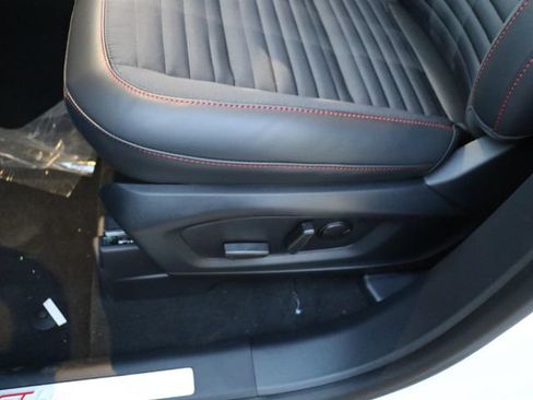 New 2026 Ford Explorer ST-Line w/ ST-Line Street Pack AWD/4WD image 22