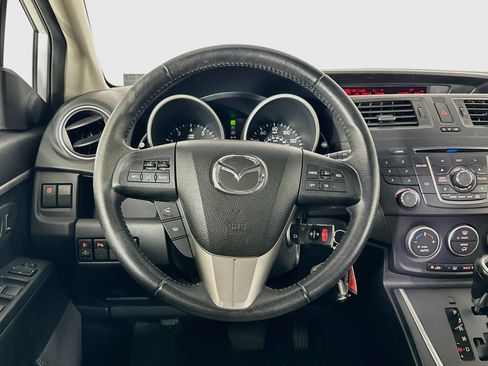 Used 2014 MAZDA MAZDA5 Grand Touring FWD image 17