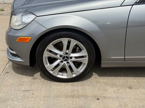Used 2013 Mercedes-Benz C 300 4MATIC Sedan image 12