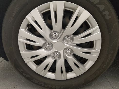 Used 2016 Volkswagen Jetta S image 31