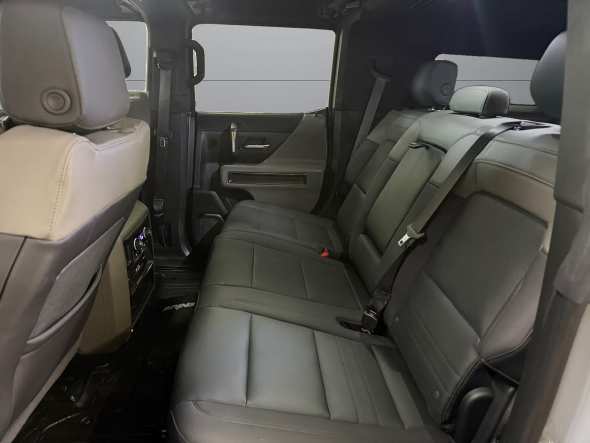 Used 2024 GMC Hummer EV 3X w/ Extreme Off-Road Package AWD/4WD image 16