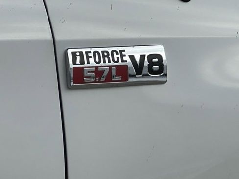 Used 2013 Toyota Tundra 2WD Double Cab Long Bed image 5