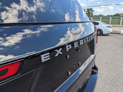 New 2026 Ford Expedition Max King Ranch image 11