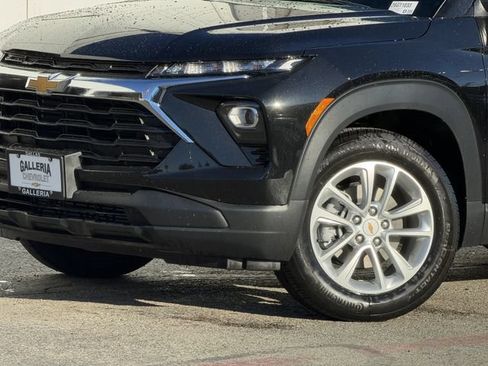 New 2026 Chevrolet TrailBlazer LS w/ LS Convenience Package FWD image 8
