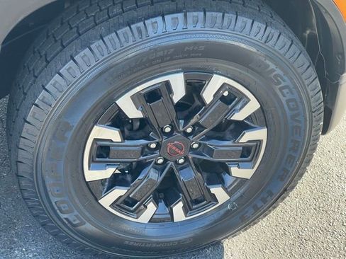 Used 2022 Nissan Frontier Pro-X image 29