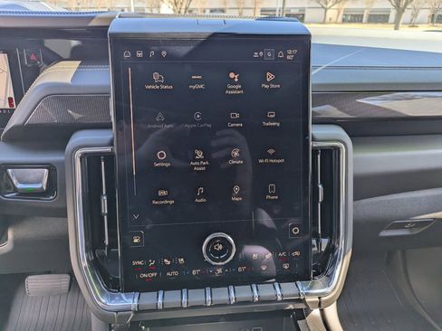 New 2026 GMC Yukon XL Elevation w/ Elevation Premium Package image 19