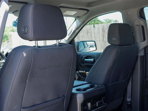 Used 2021 Chevrolet Silverado 1500 LT Trail Boss w/ Convenience Package II AWD/4WD image 21