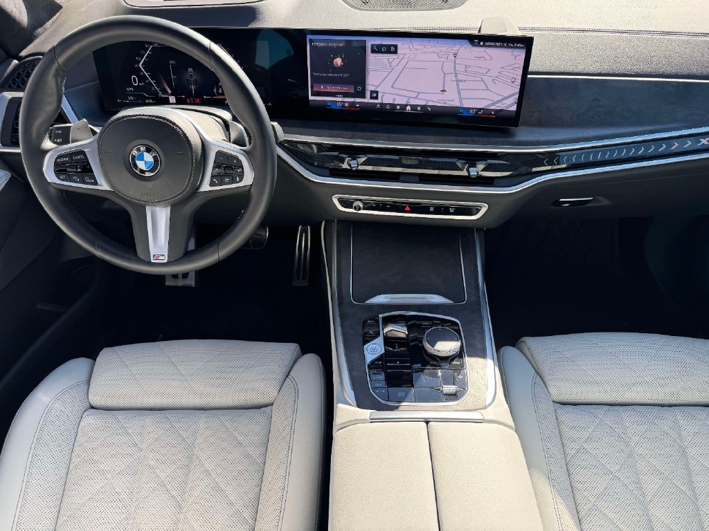 Certified 2024 BMW X7 xDrive40i w/ Dynamic Handling Package AWD/4WD image 15