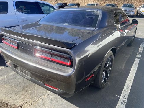 Used 2021 Dodge Challenger R/T w/ Blacktop Package image 4