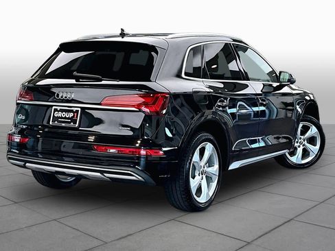 Used 2021 Audi Q5 2.0T Premium Plus w/ Premium Plus Package AWD/4WD image 13