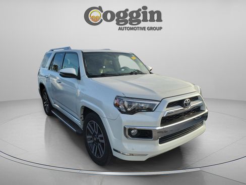 Used 2015 Toyota 4Runner Limited image 6