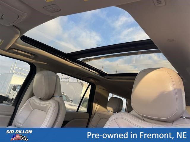 Used 2021 Lincoln Navigator Reserve w/ Luxury Package AWD/4WD image 17