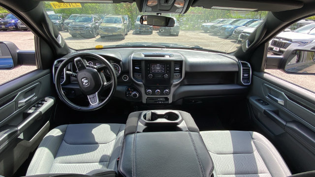 Used 2022 RAM 1500 Big Horn AWD/4WD image 14