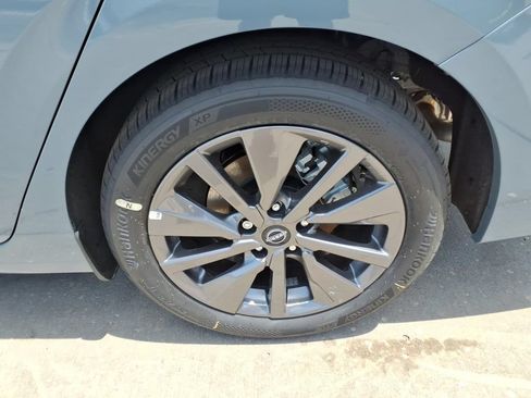New 2026 Nissan Sentra SL w/ Floor Mat Package FWD image 12